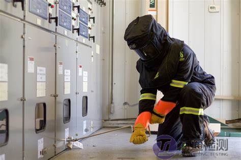 防護(hù)服標(biāo)準(zhǔn)